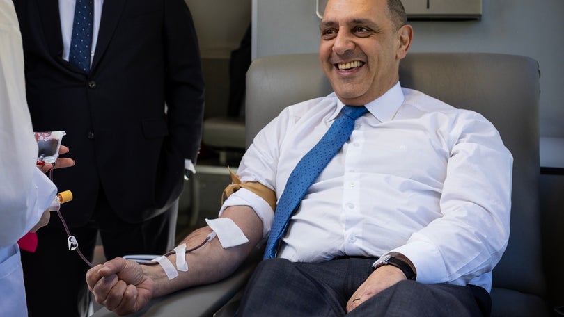 Ministro da Saúde diz que Portugal tem reserva adequada de sangue