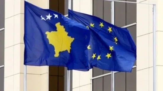 Kosovo formaliza pedido de adesão à União Europeia
