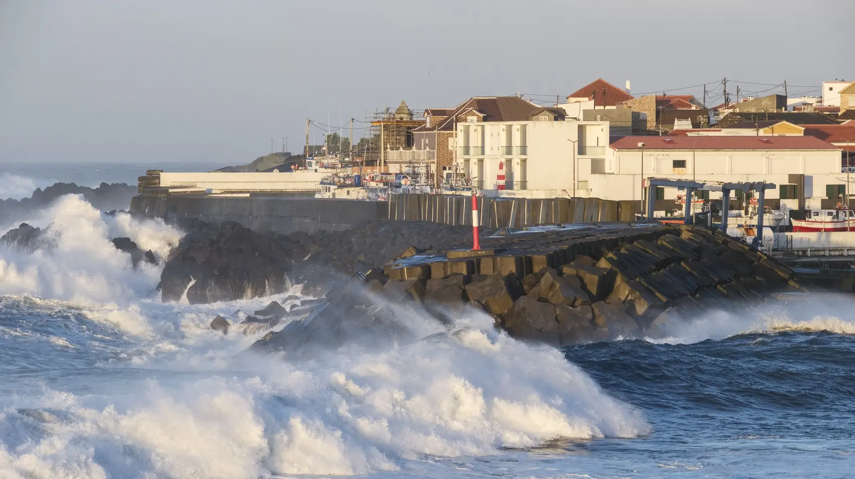Sismo de magnitude 3,4 na escala de Richter sentido na ilha Terceira
