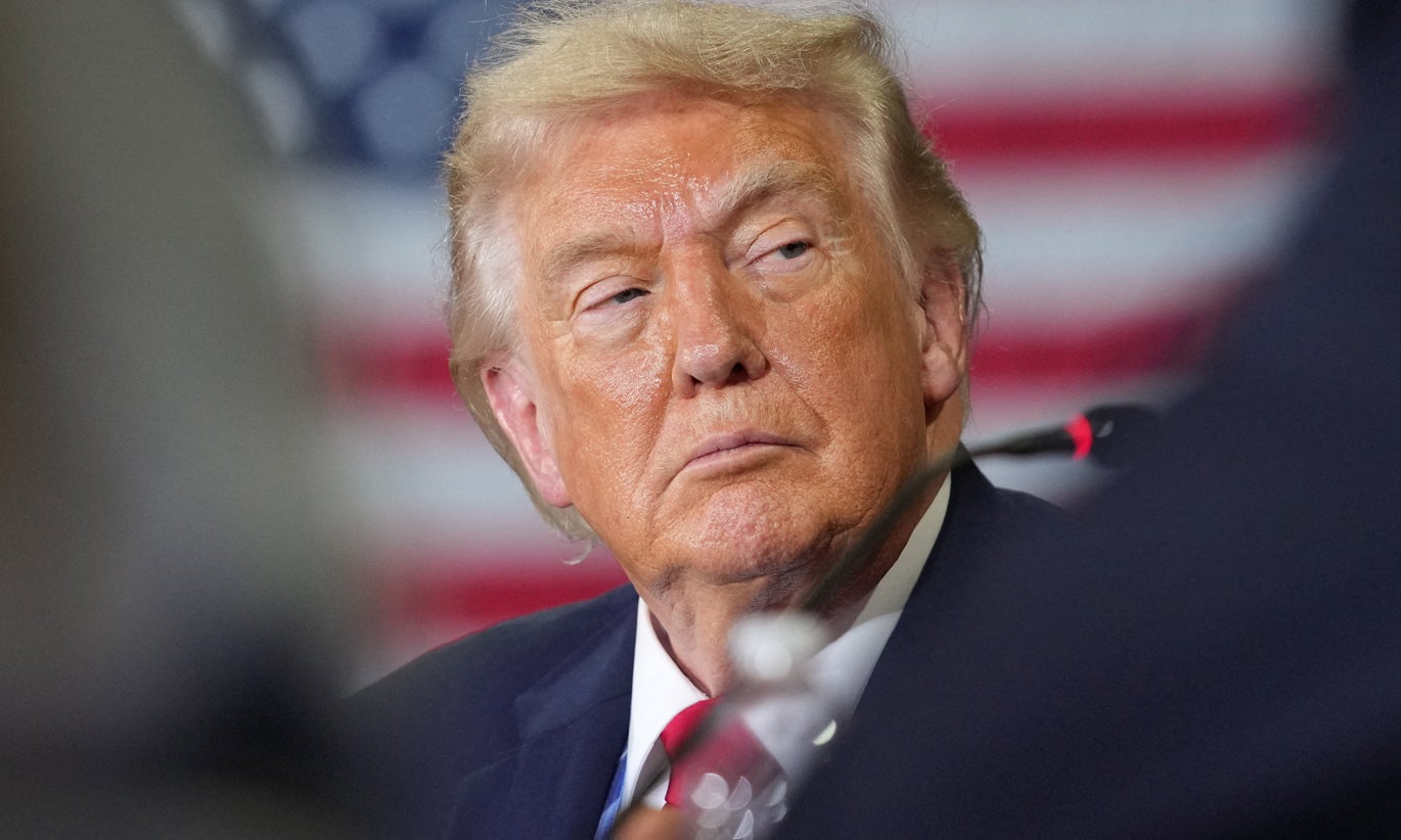 Trump instou Netanyahu a ter "muito cuidado" para 