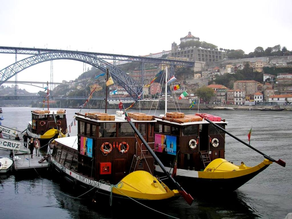  Enviada por Maria Louro 