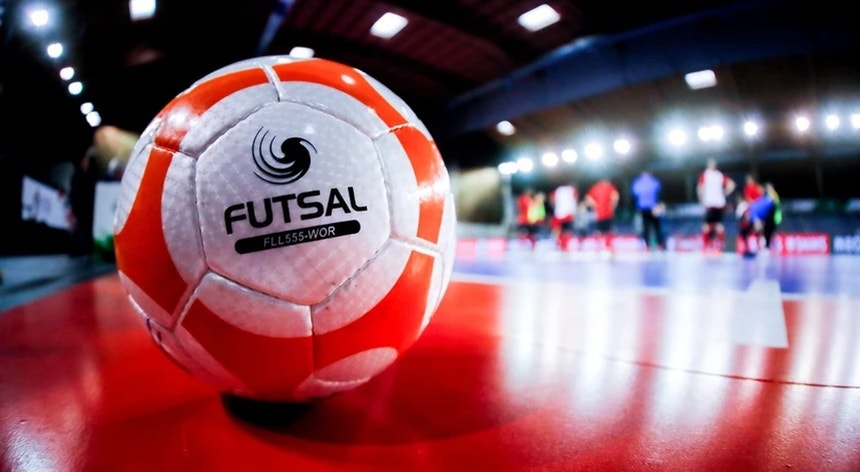 Seleção Nacional de Futsal Feminina defronta Ucrânia em Rio Maior