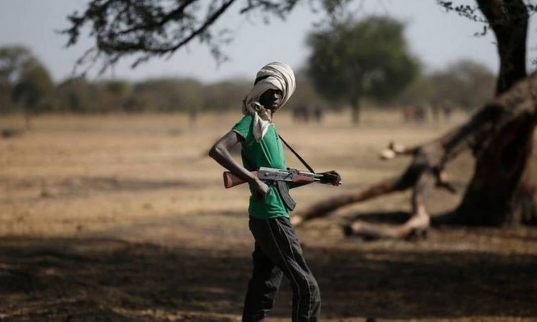 Sudão. ONU alerta para recrutamento de crianças por ambas as partes no conflito