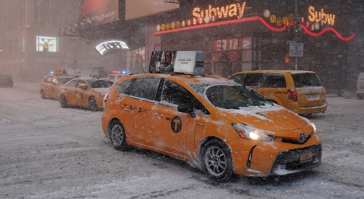  Carlo Allegri - Reuters  