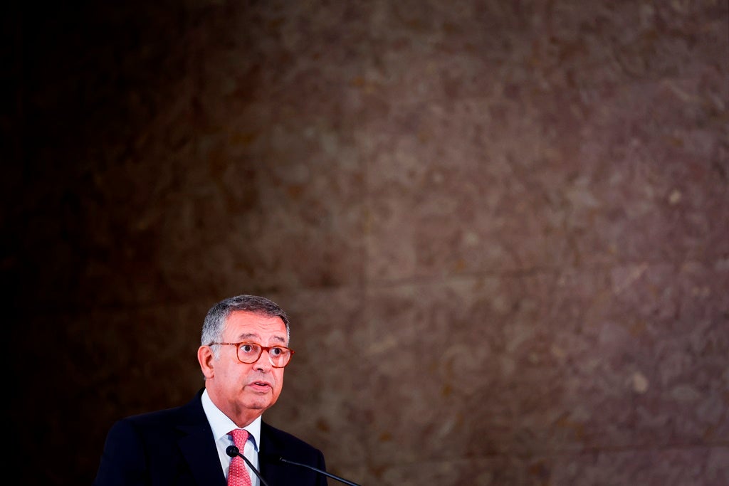 "A democracia pode perder-se". Seguro apela ao diálogo internacional