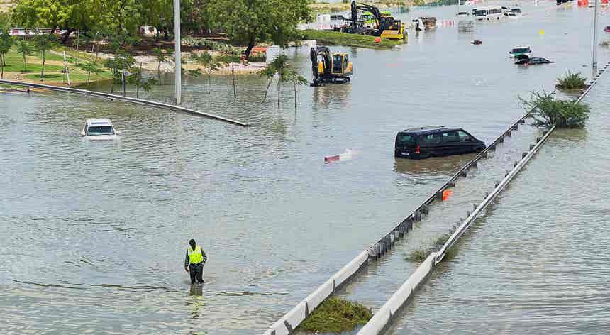 Inundaes no Dubai