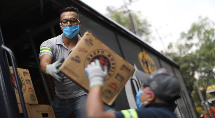 O número de vítimas provocadas pelo novo coronavírus continua a aumentar no México
