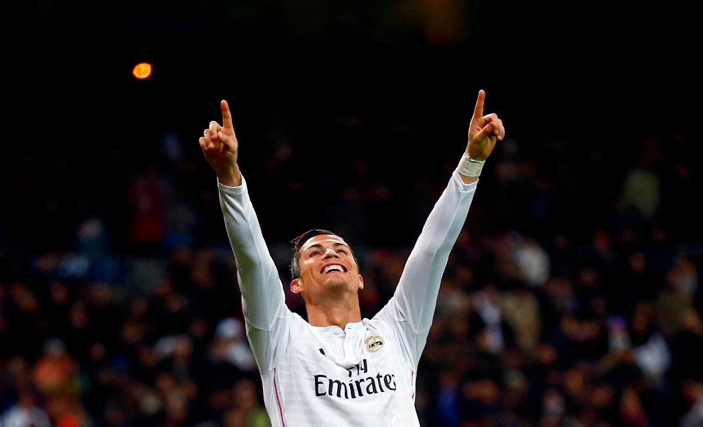  6 de dezembro - Ronaldo marca um hat-trick frente ao Celta de Vigo e chega aos 200 golos na Liga Espanhola. Torna-se no jogador mais r&aacute;pido a conseguir faz&ecirc;-lo 
