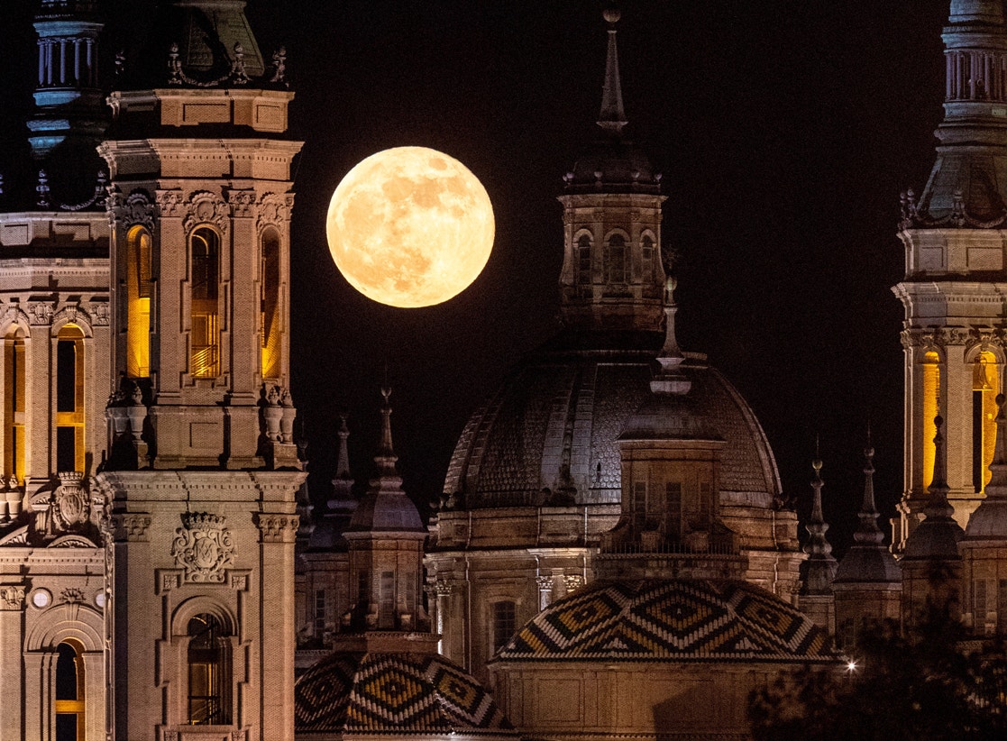  Espanha. Zaragoza, Catedral El Pilar | Javier Belver - EPA 