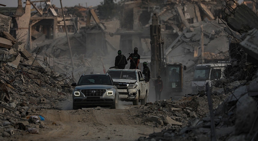 Corpo de refém entregue pelo Hamas pertence a estudante tanzaniano