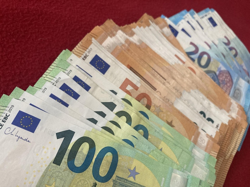 Excedente do Estado atinge 1.298 milhões de euros em 2025