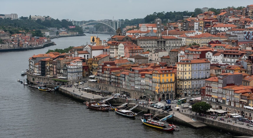 Ministério Público abre três inquéritos para investigar ataques a imigrantes no Porto