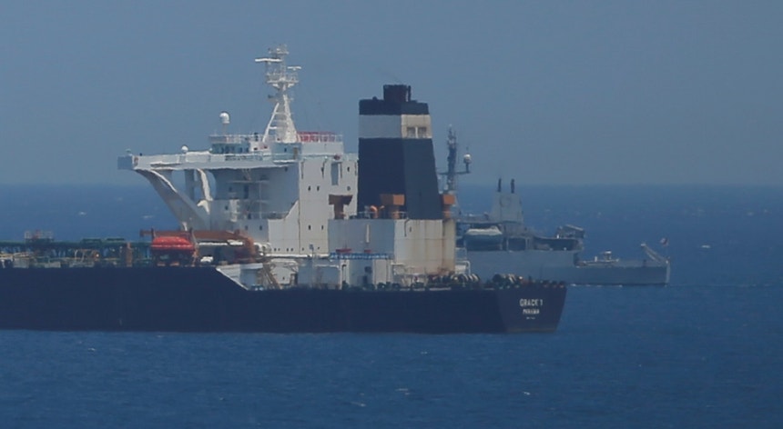Na quinta-feira à noite, as autoridades de Gibraltar e a marinha britânica apreenderam um navio iraniano, o "Grace 1"
