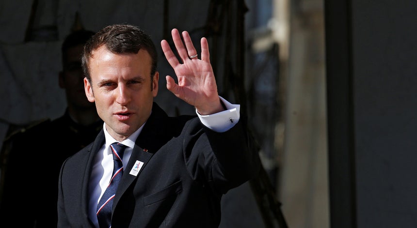 Resultado de imagem para partido do Presidente Emmanuel Macron