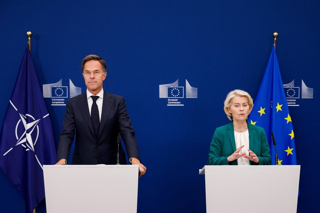 "Intimidação da Rússia não vai funcionar". Aliados europeus prometem mais sanções
