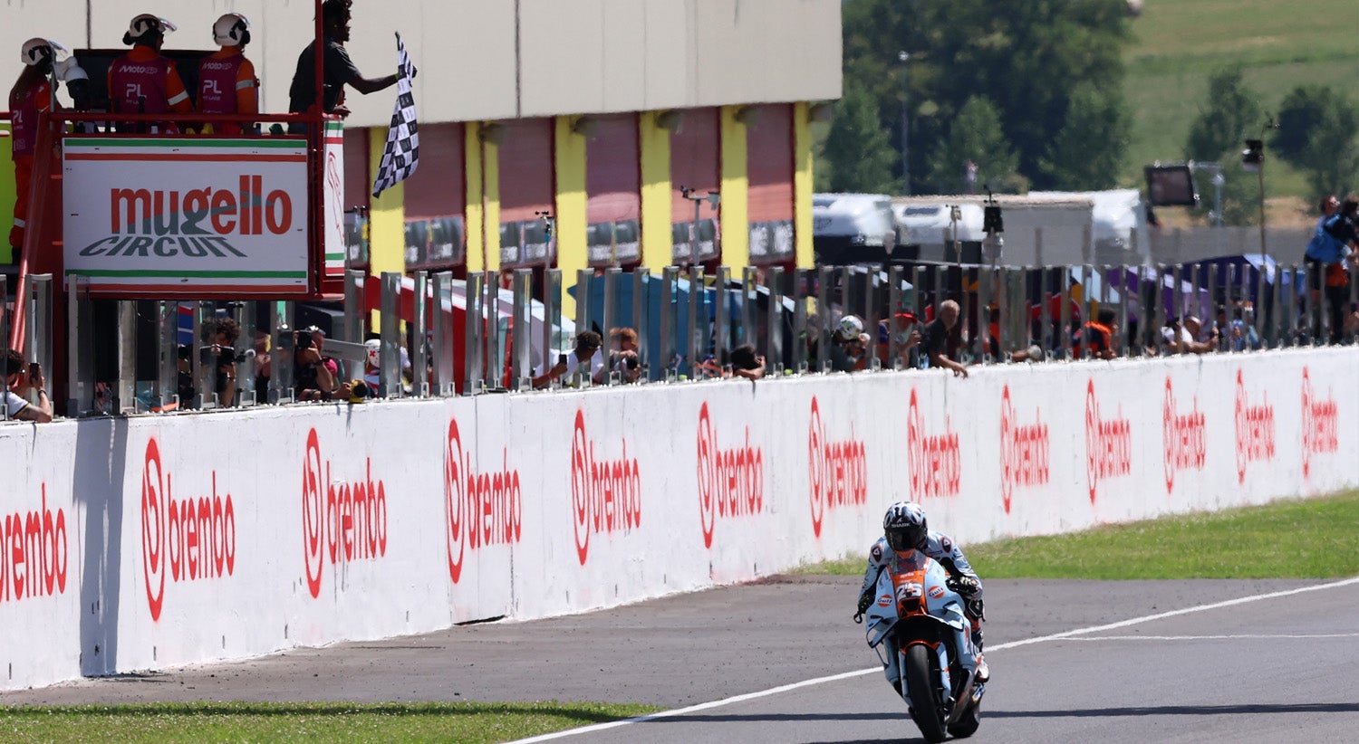 Raúl Fernández vence corrida sprint do Grande Prémio de Itália de MotoGP