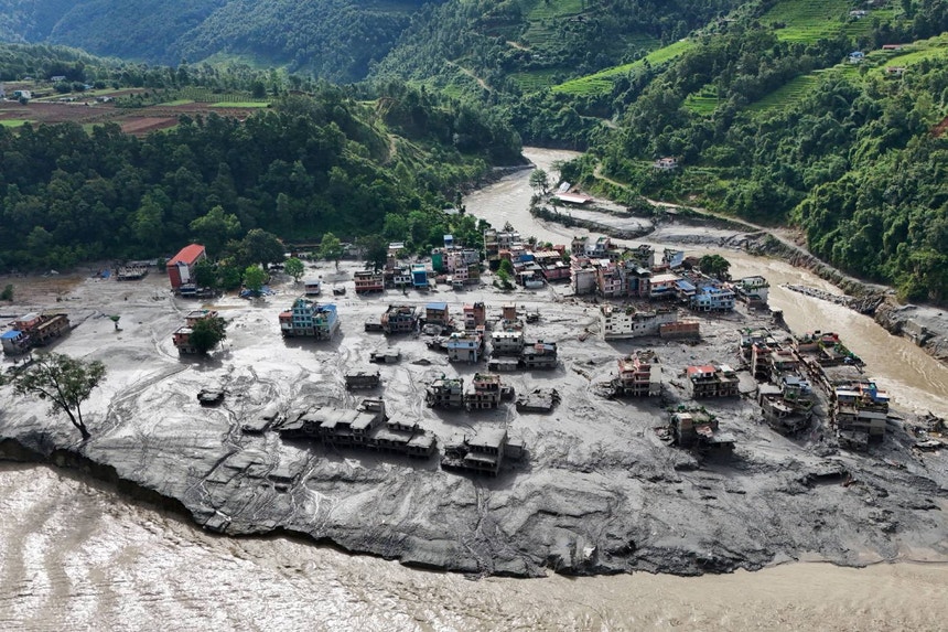 Imagem de Mais de 1.300 desaparecidos no Nepal e Tibete após enxurradas