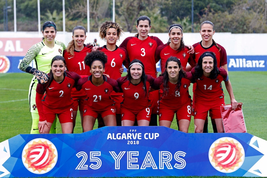 A seleção feminina de Portugal subiu dois lugares no "ranking" da FIFA
