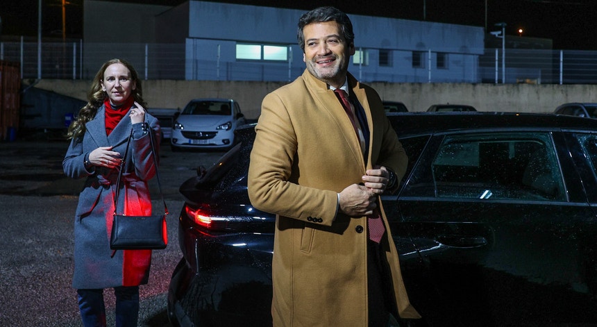 Imagem ilustrativa: Ventura foi a Alcácer do Sal entregar bens essenciais