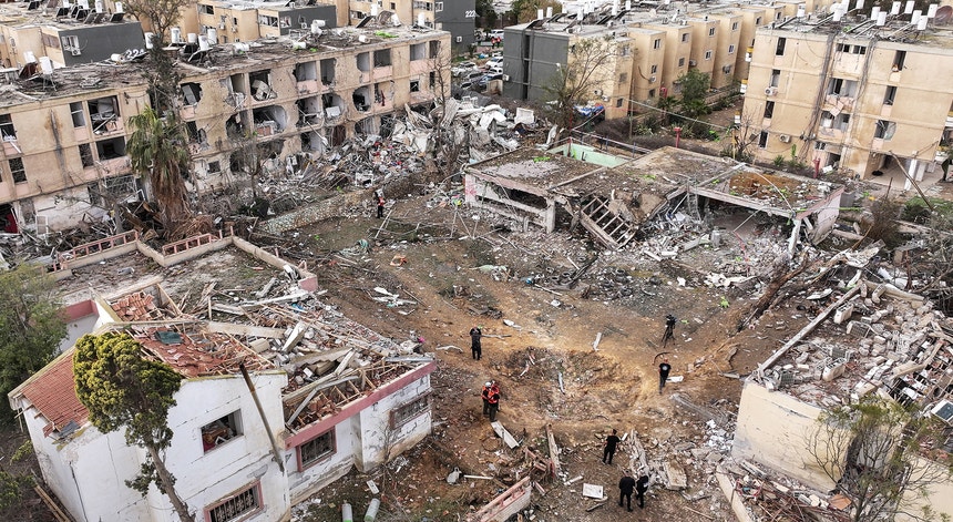 Imagem de Mísseis iranianos atingiram duas cidades de Israel