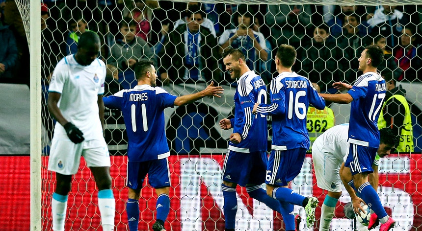 De forma inesperada o FC Porto deixou-se surpreender pelo Dínamo de Kiev no Dragão
