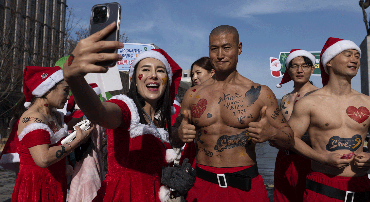  Membros do Programa Coreano de Doadores de &Oacute;rg&atilde;os durante campanha de doa&ccedil;&atilde;o de &oacute;rg&atilde;os em Seul, Coreia do Sul, Cr&eacute;ditos: EPA/JEON HEON-KYUN 