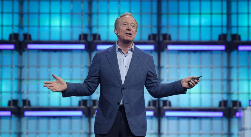 Imagem de Entrevista ao presidente da Microsoft. Inteligência Artificial 