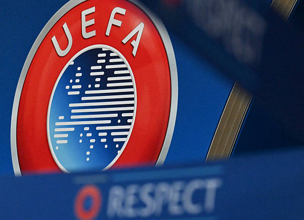 Imagem de UEFA homenageia vítimas das cheias no Nepal nos jogos europeus