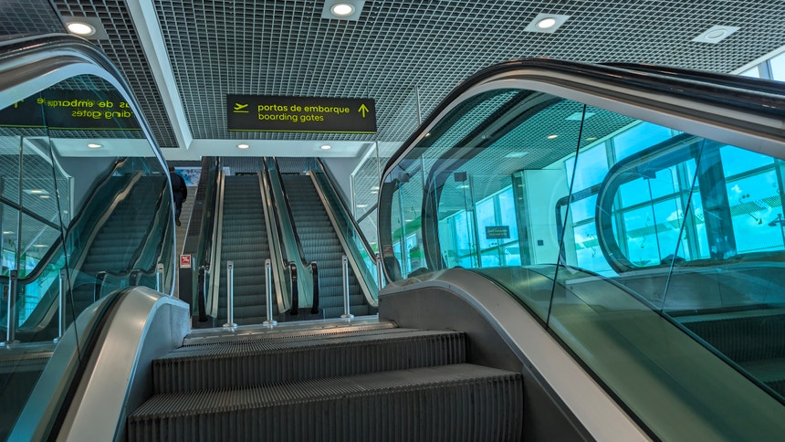 Imagem relacionada com a notícia: Greves condicionam assistência nos aeroportos nacionais