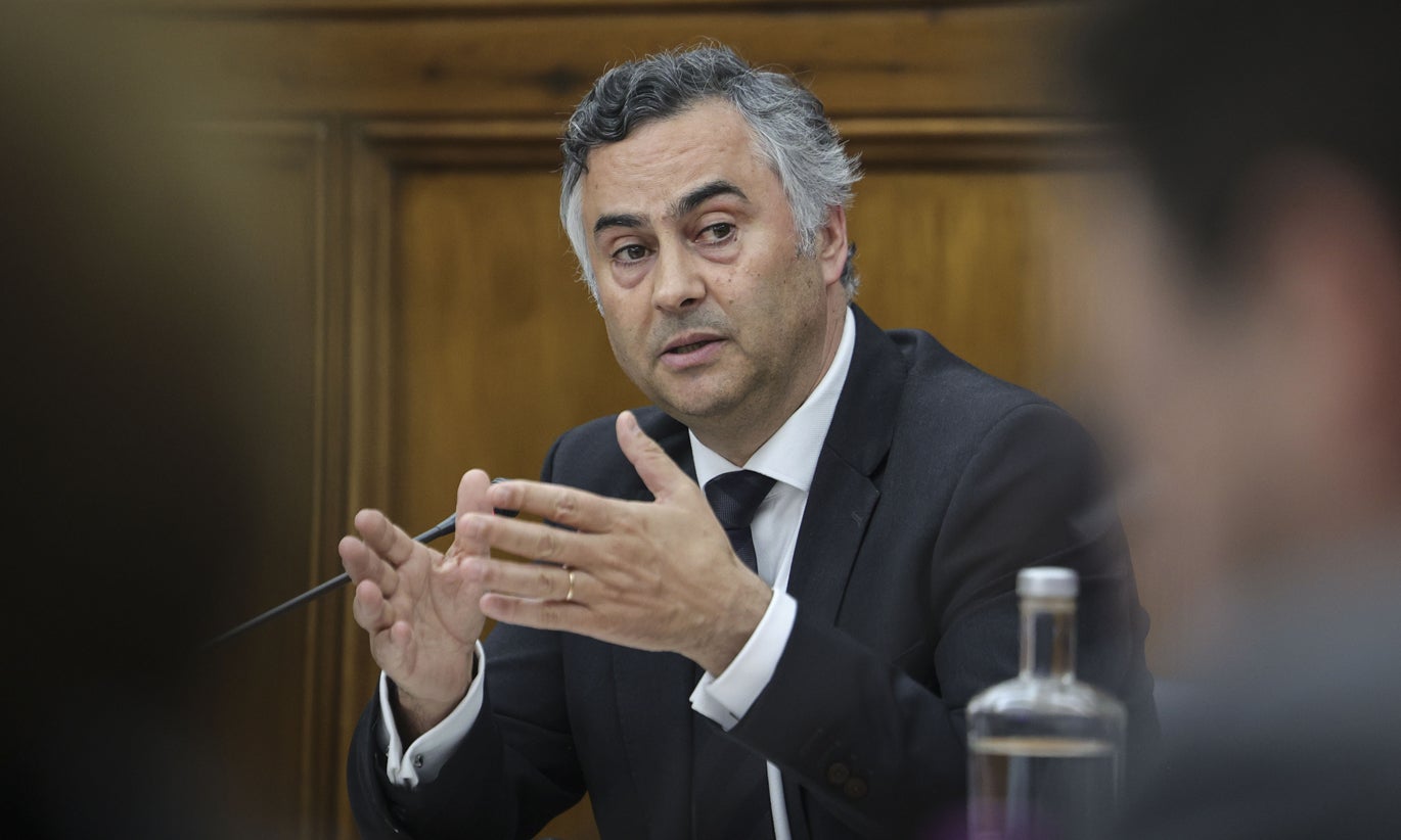 Ministério vai rever legislação no âmbito do estímulo ao emprego científico