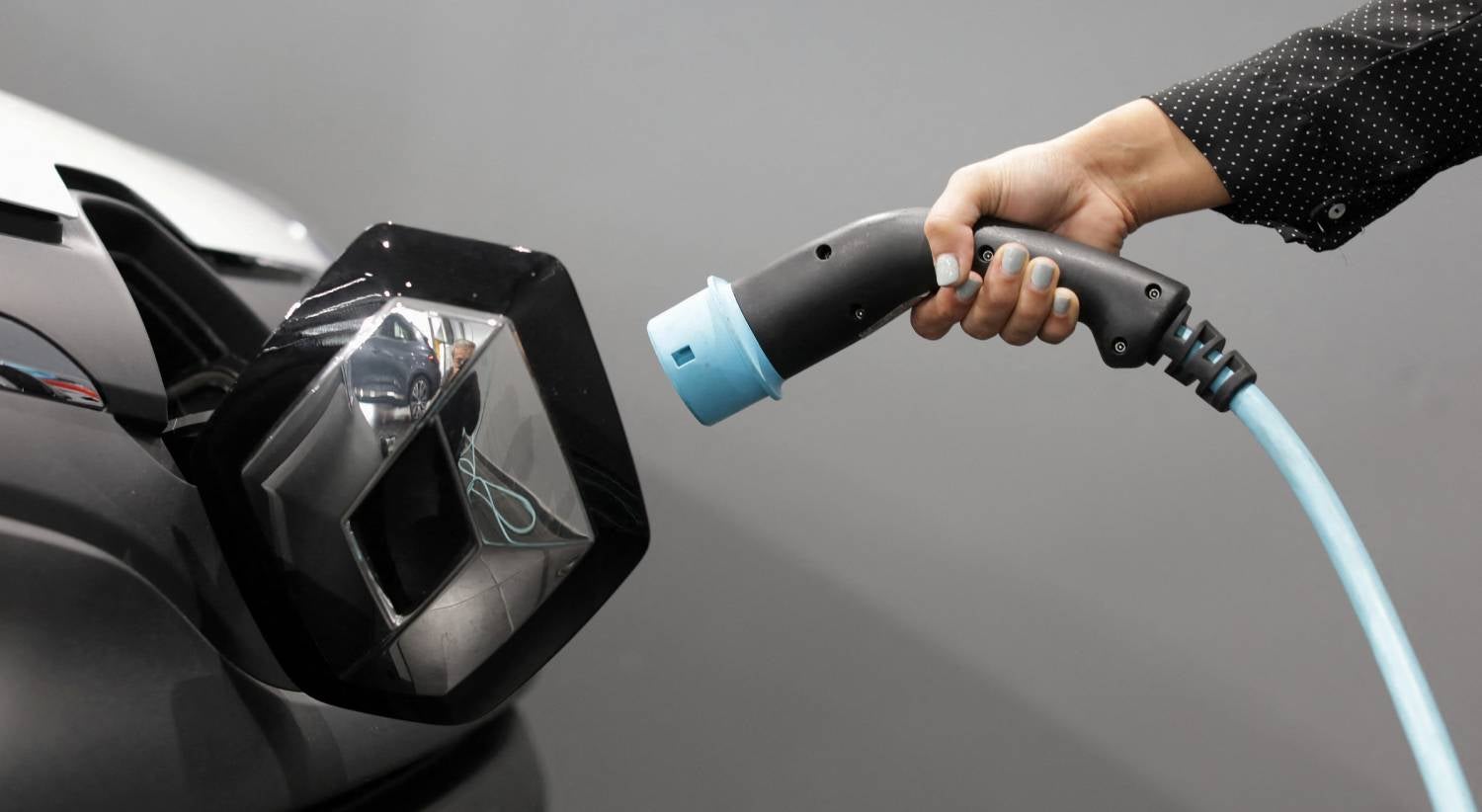 Imagem de Novo pacote de incentivos de 10 milhões de euros para compra de carro elétrico pode avançar ainda este ano