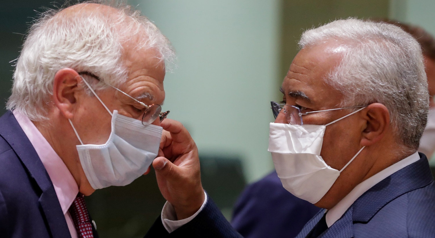  Josep Borrell, Alto Representante da Uni&atilde;o para os Neg&oacute;cios Estrangeiros e a Pol&iacute;tica de Seguran&ccedil;a com o primeiro-minstro Ant&oacute;nio Costa. | Reuters 
