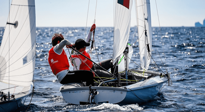 Imagem de Velejadores Diogo Costa/Carolina João em segundo nos 470 do Troféu Princesa Sofia
