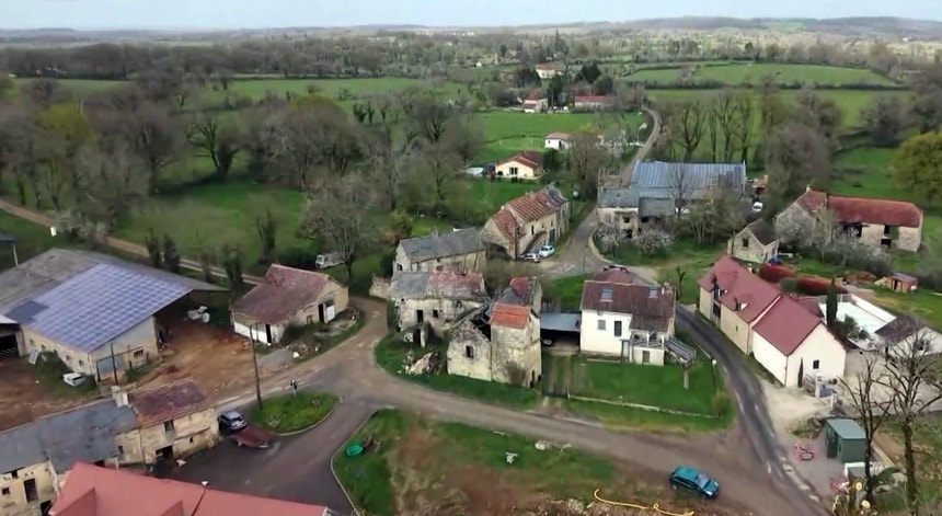Imagem de Prisão preventiva para o francês suspeito de matar duas mulheres