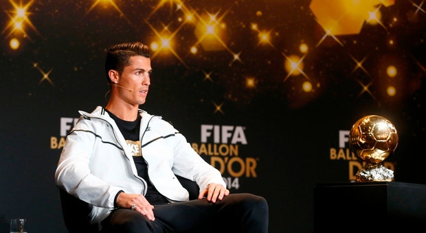Cristiano Ronaldo venceu a sua terceira Bola de Ouro
