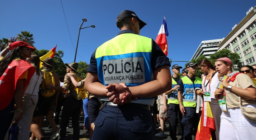 Imagem de Estruturas sindicais da PSP e GNR reúnem-se com Governo para negociações