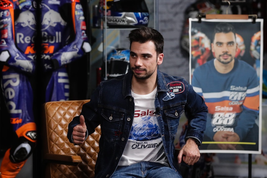 Miguel Oliveira muda-se da KTM para a RNF
