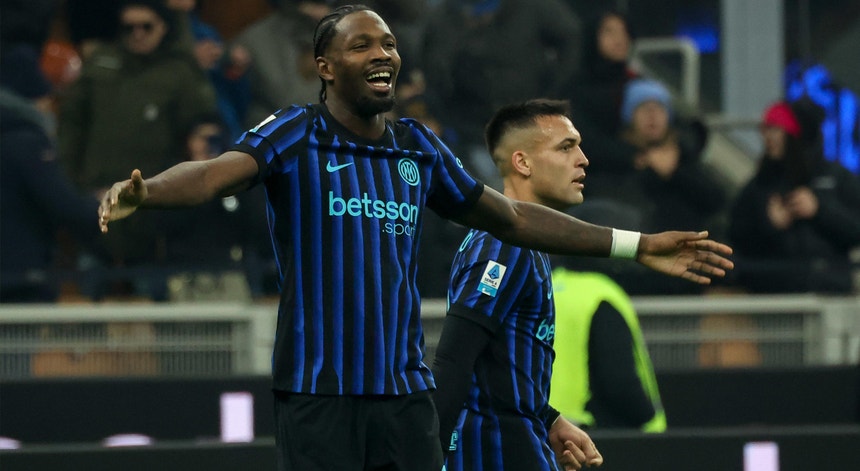 Imagem de Inter segura primeiro lugar