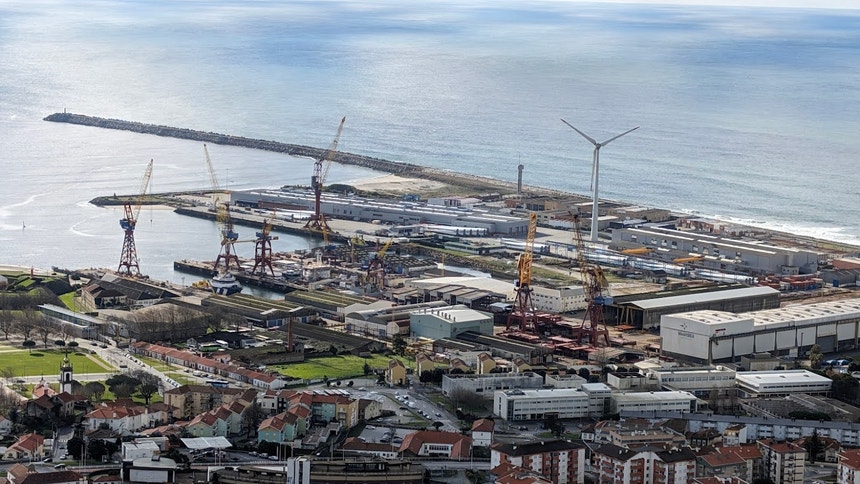 Compra da Remolcanosa pelo grupo Boluda debaixo de 