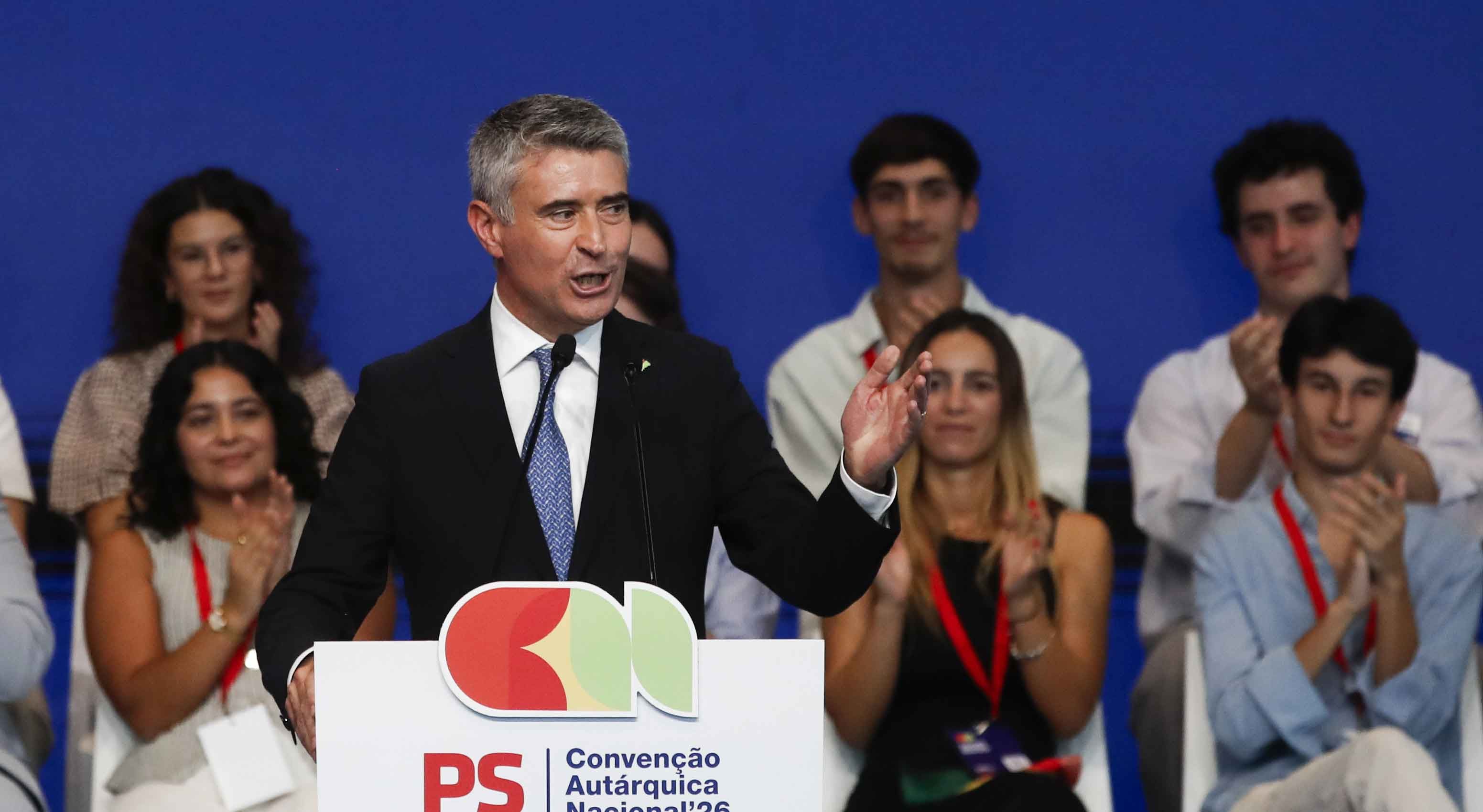 Conven��o aut�rquica do PS. Carneiro quer dar receita das renov�veis �s autarquias