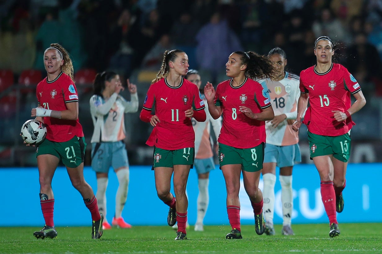 Letónia - Portugal (18h00)