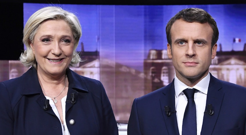 Marine Le Pen e Emmanuel Macron no último debate da campanha eleitoral
