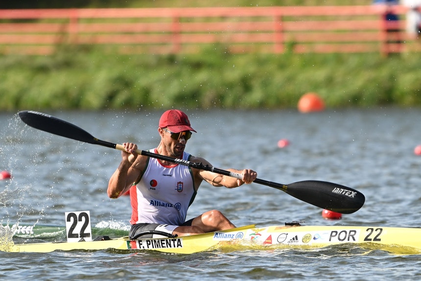 Imagem de Fernando Pimenta conquistou duas medalhas de ouro nos mundiais de canoagem