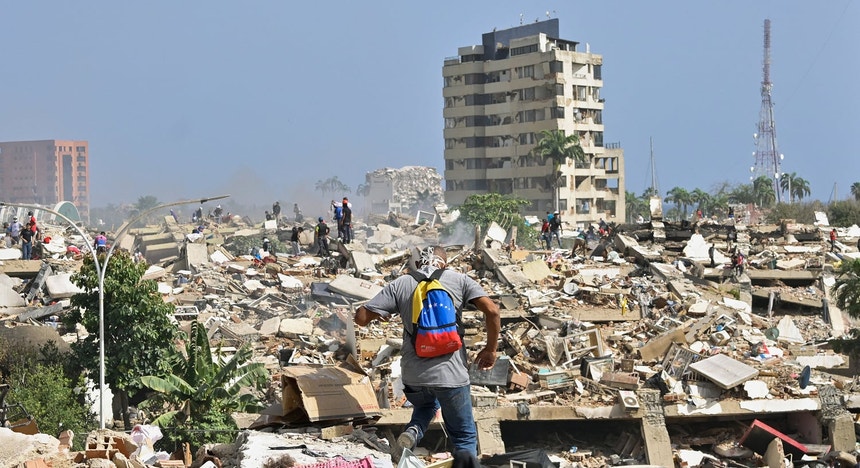 Imagem de Governo confirma a morte de 15 portugueses e lusodescendentes nos sismos na Venezuela