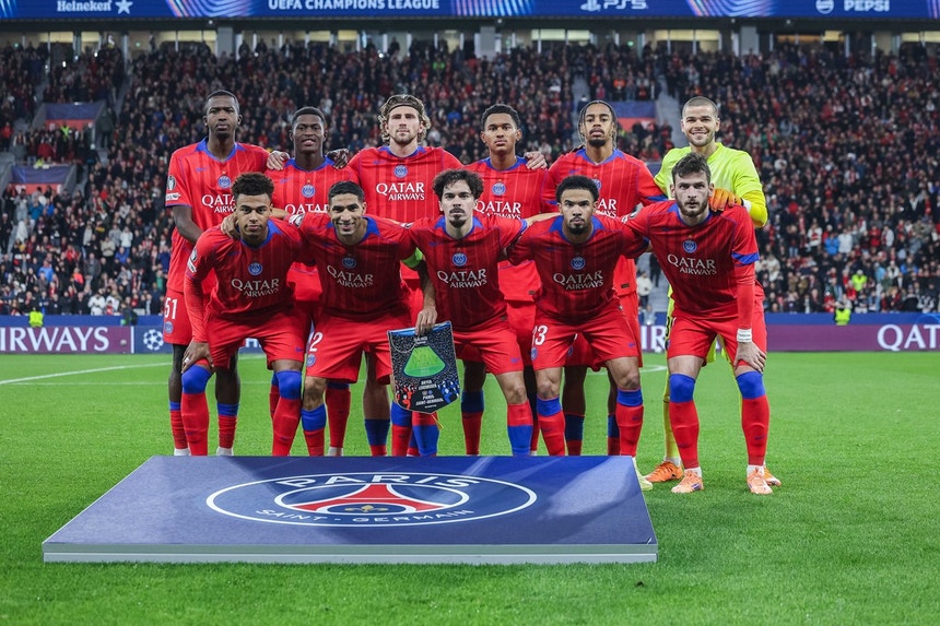 Receitas recorde devem permitir ao PSG sair da vigilância financeira da UEFA