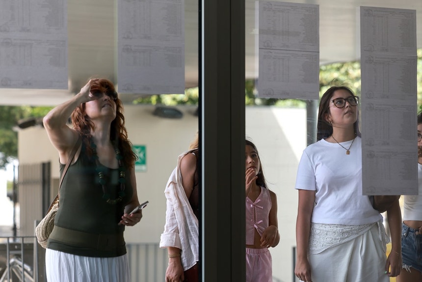 Candidatura ao Superior alargada para alunos que só souberam notas de reapreciação hoje