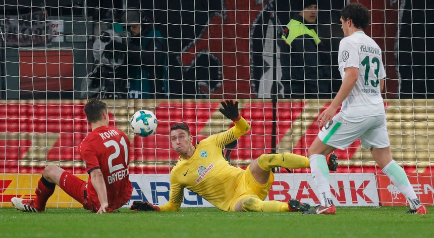 O Bayer Leverkusen recuperou de uma desvantagem de dois golos e segue em frente na Taça da Alemanha
