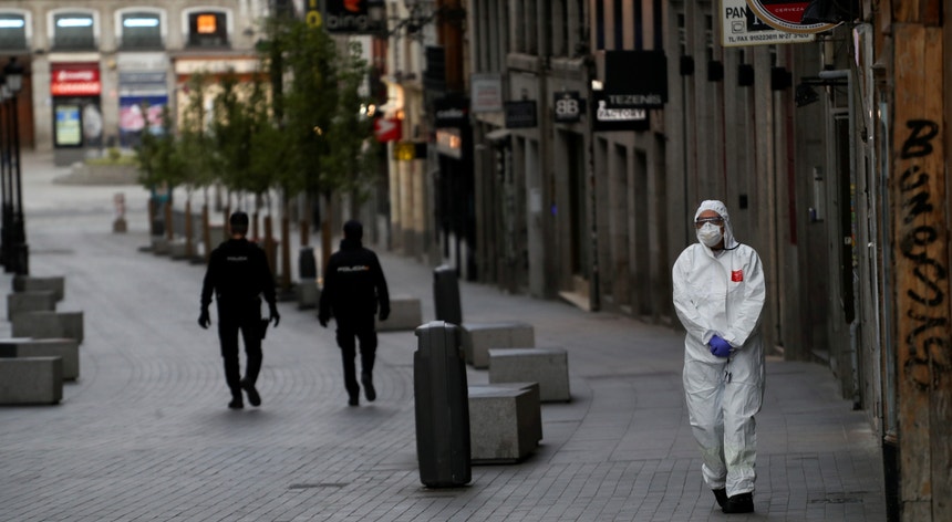 Espanha tem mais de 73 mil pessoas infetadas, das quais 12 mil já recuperaram, e seis mil vítimas mortais.
