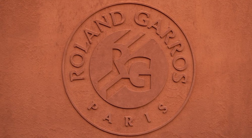 O torneio de Roland Garros foi ligeiramente adiado devido à pandemia
