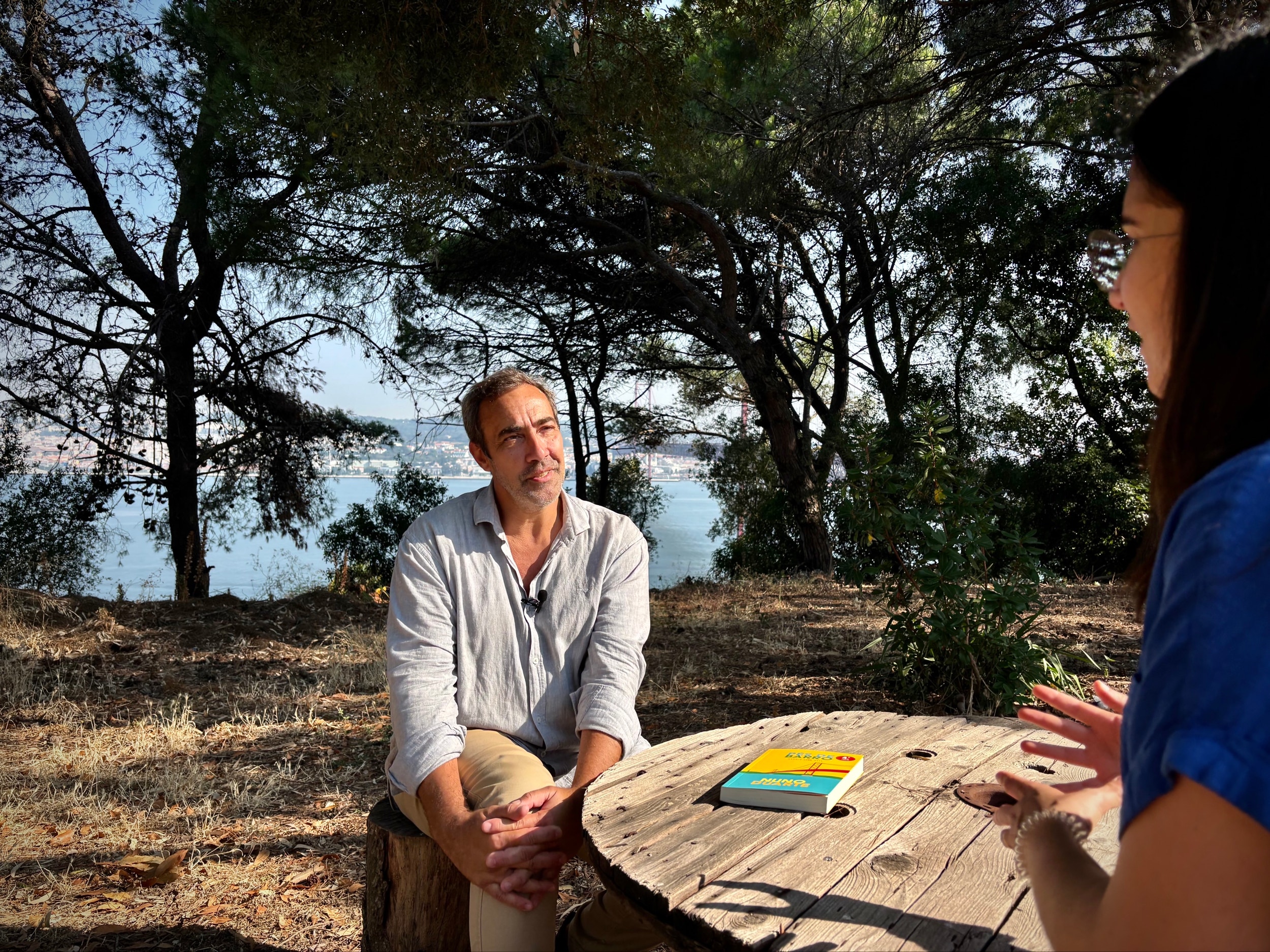 Entrevista a Nuno Duarte sobre a ponte 25 de Abril. "Ainda hoje somos um país de paradoxos"